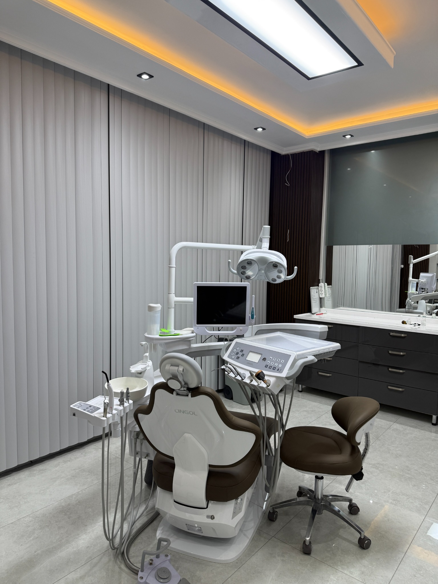 RY Akıncı Dental Clinic new interior 4