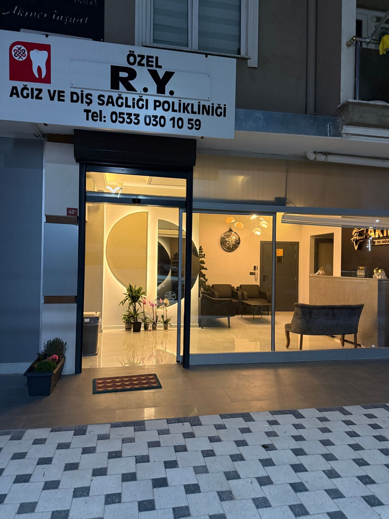 RY Akıncı Diş Kliniği photo 1